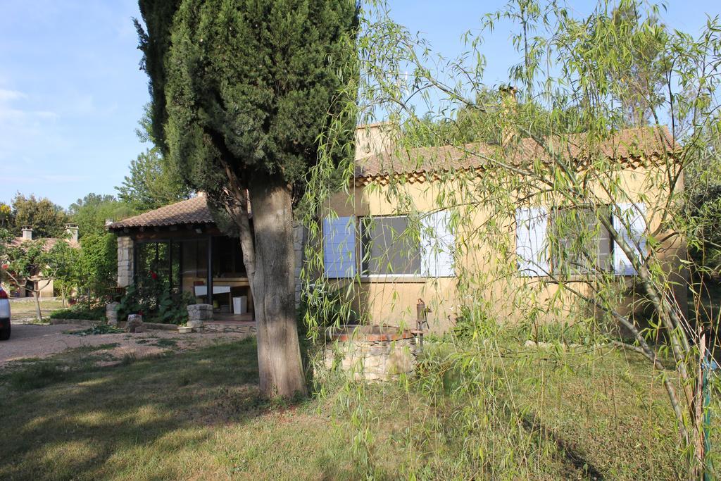 B&B Le Petit Frigouye Rochefort-du-Gard Exterior photo